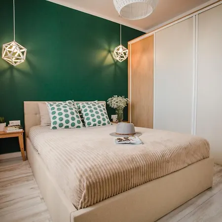 W&k - - Faktura Vat, Parking W Garazu, Blisko Dworca I Centrum, Netflix *