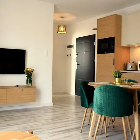 Appartement W&k - - Faktura Vat, Parking W Garazu, Blisko Dworca I Centrum, Netflix